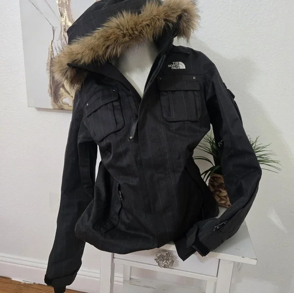 Women's The North Face Parka Jacket With Hood Color Grey Size Medium - Picture 10 of 11